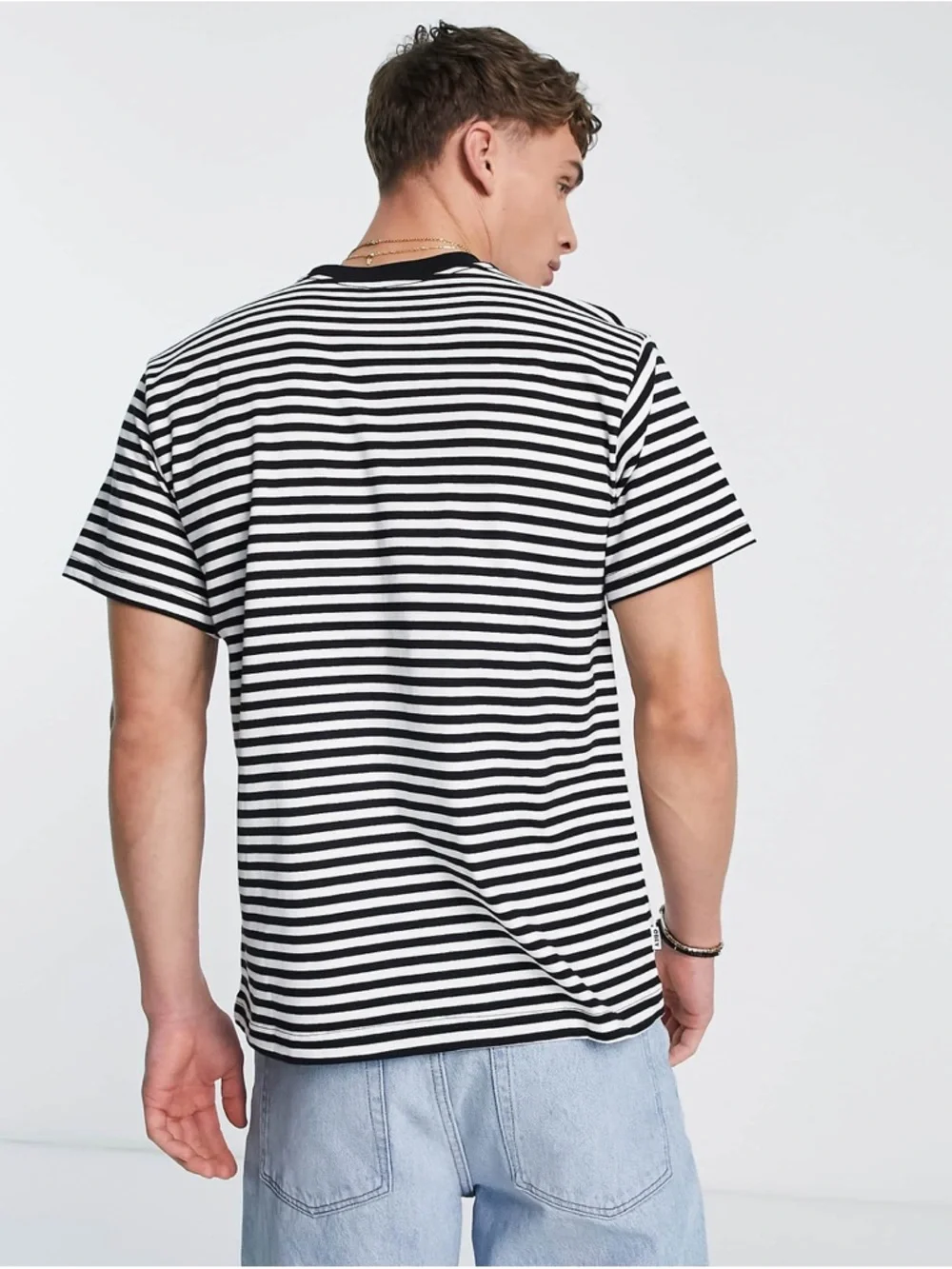 OBEY XL Black & White Striped Short-Sleeve Tee with Yellow Sun Motif PTP 25-28 - Picture 3 of 8